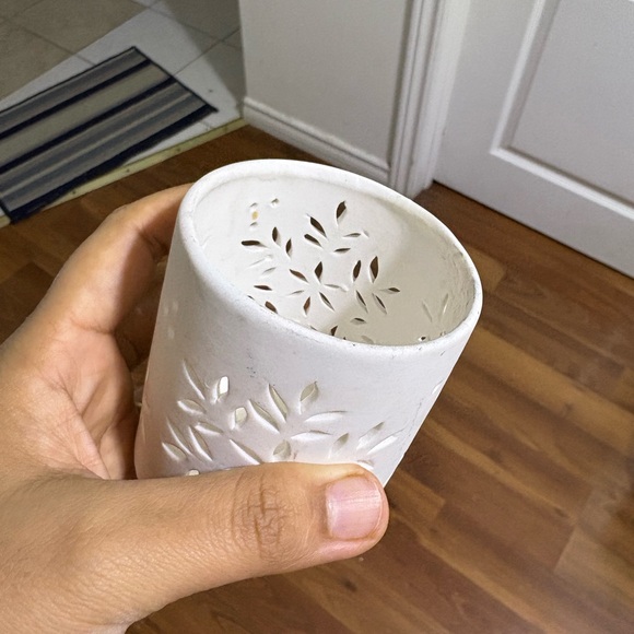White Ceramic Candle Holder - Picture 2 of 3